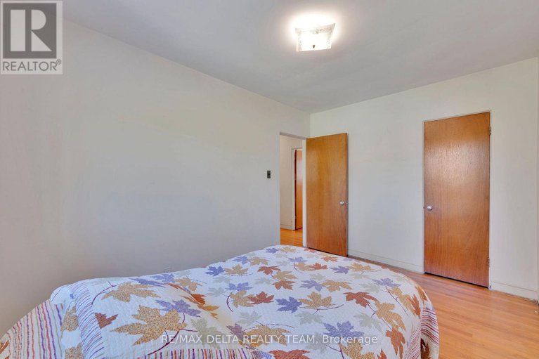 28633834/2243-miramichi-street/kenson-park/ottawa/ontario/K2C0Z1_27