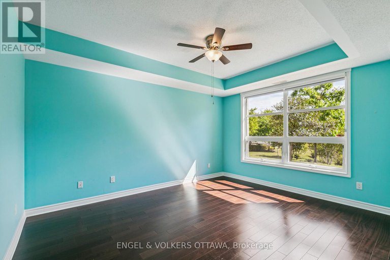 28829655/101-160-montblanc-private/convent-glen-north/ottawa/ontario/K1C0B8_28