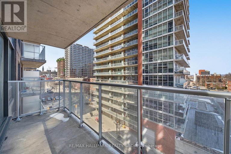 29649234/1407-180-george-street/lower-townbyward-market/ottawa/ontario/K1N0G8_12