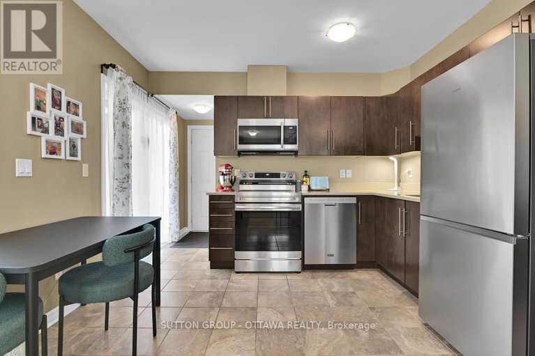 28647620/4-1210-mcwatters-road/queensway-terrace-southridgeview/ottawa/ontario/K2C3Y2_8