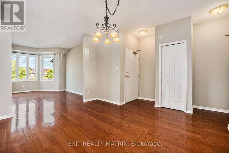 28617032/4-2086-valin-street/springridgeeast-village/ottawa/ontario/K4A0C1_6