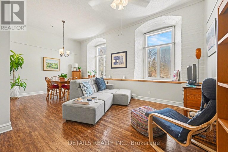 29610978/311-1-rosamond-street-e/almonte/mississippi-mills/ontario/K0A1A0_11