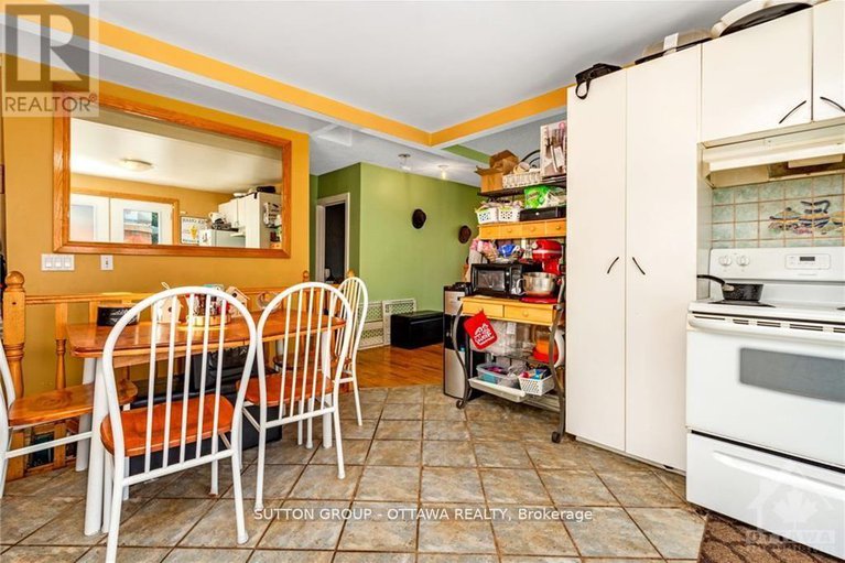 28870961/846-st-laurent-boulevard/overbrookcastle-heights/ottawa/ontario/K1K3A9_12