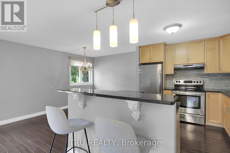 29148422/132-rothesay-drive/glencairnhazeldean/ottawa/ontario/K2L1P1_12