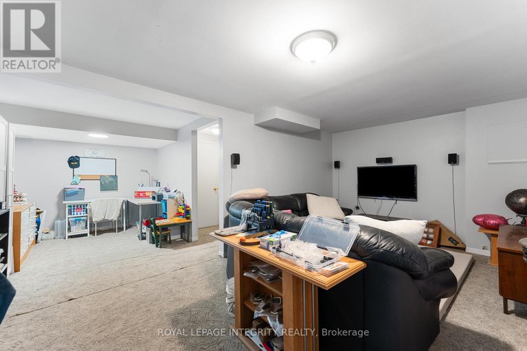 29064817/45-wessex-road/on-the-green/ottawa/ontario/K2J1X2_23