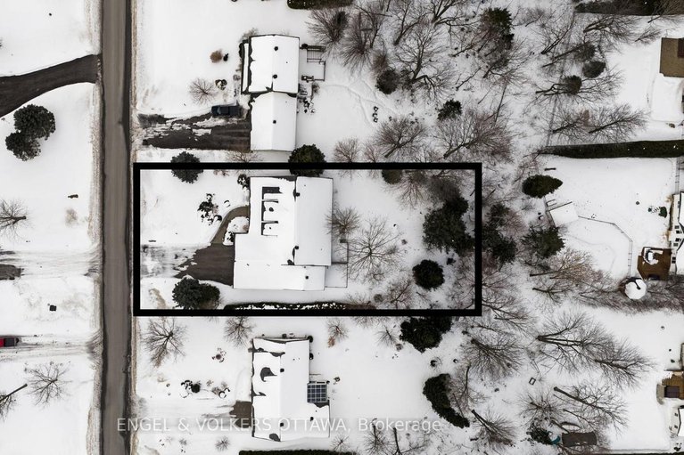 29389734/1609-ashley-cardill-lane/greely/ottawa/ontario/K4P1M7_42