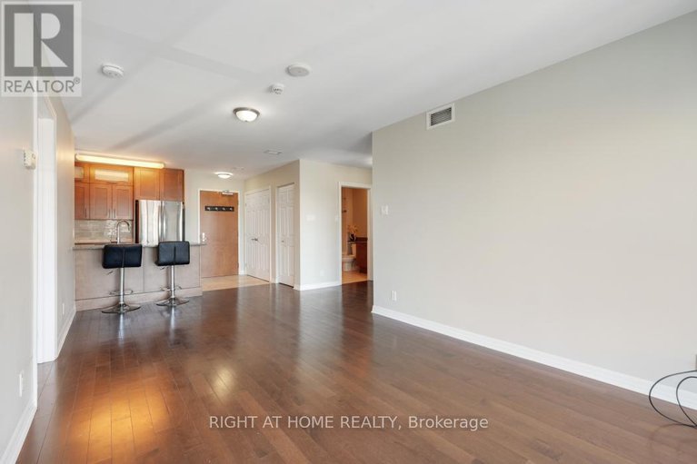 28769026/2802-242-rideau-street/sandy-hill/ottawa/ontario/K1N0B7_29
