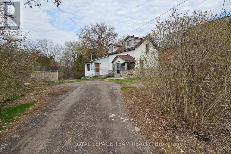 28030995/279-water-street/almonte/mississippi-mills/ontario/K0A1A0_2