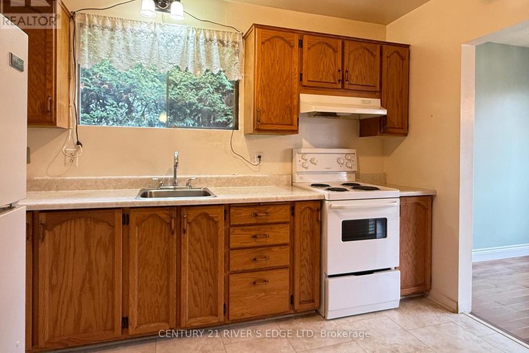 29085138/2527-needham-crescent/brookfield-gardens/ottawa/ontario/K1V6K1_14