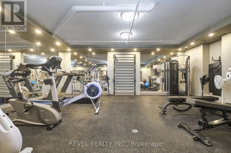 29566268/1403-20-the-driveway-drive/ottawa-centregolden-triangle/ottawa/ontario/K2P1C8_29