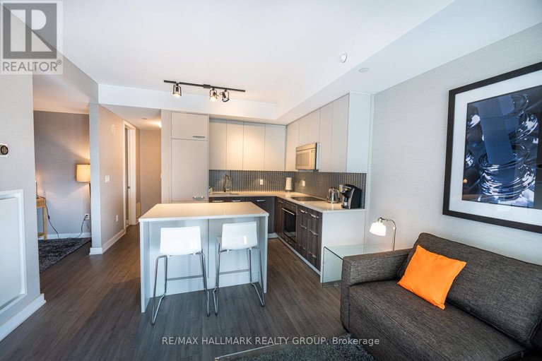 28565765/1911-111-champagne-avenue/west-centre-town/ottawa/ontario/K1S5V3_8