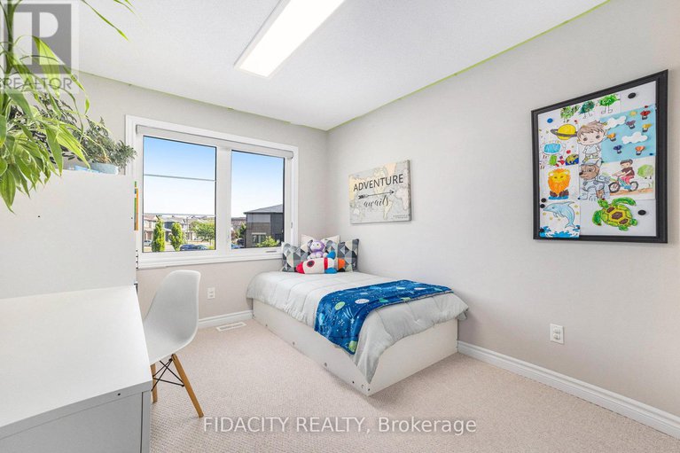 28737969/241-bandelier-way/stittsville-north/ottawa/ontario/K2S2J3_21