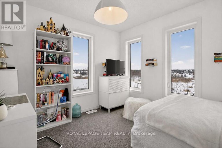 29283467/787-element-private/emerald-meadowstrailwest/ottawa/ontario/K2M0M7_36