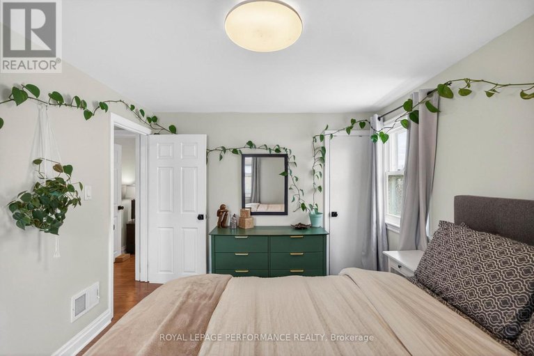 29674451/344-richelieu-avenue/vanier/ottawa/ontario/K1L6J9_23