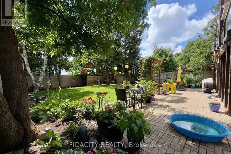 29439109/78-jarlan-terrace/katimavik/ottawa/ontario/K2L3K9_34