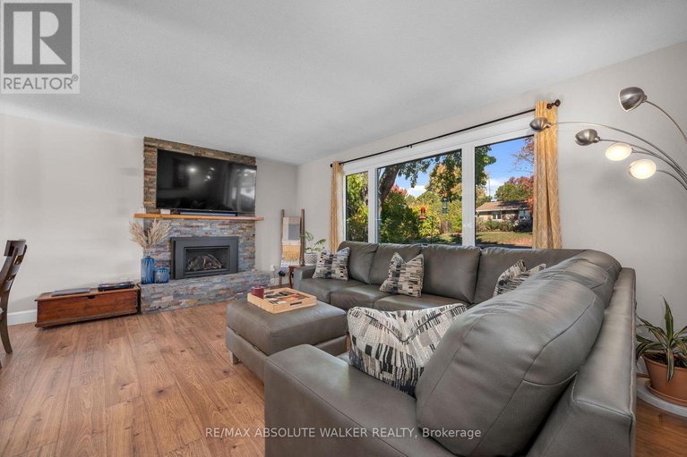 29001391/5298-hillcrest-drive/manotick-long-island-nicholls-island/ottawa/ontario/K4M1E6_6