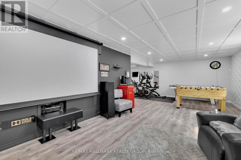 28498847/215-blackhorse-drive/north-grenville-twp-kemptville-south/north-grenville/ontario/K0G1J0_42