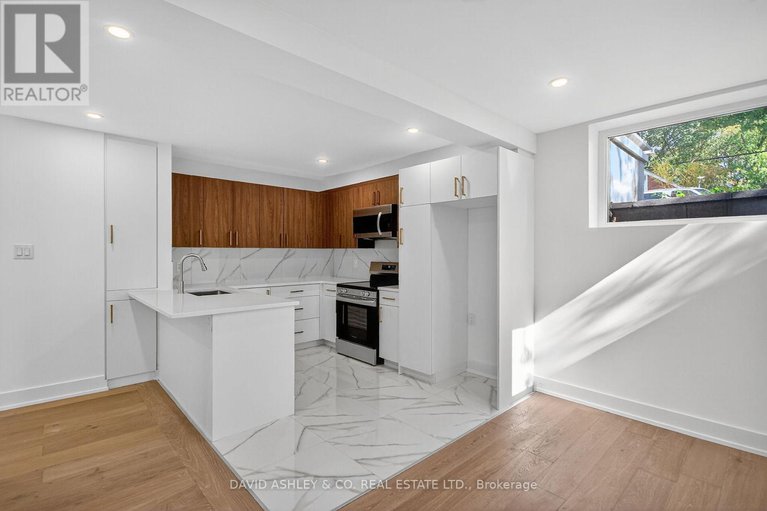 28963982/612-tweedsmuir-avenue/westborohampton-park/ottawa/ontario/K1Z5P3_8