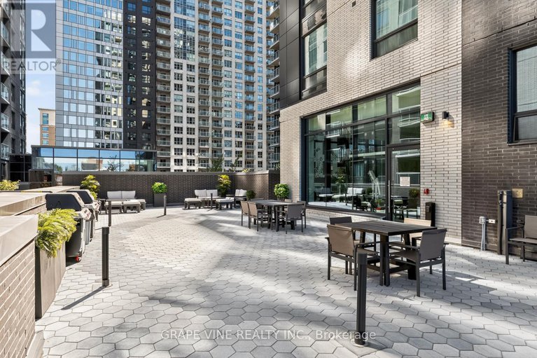 28896988/601-180-george-street/lower-townbyward-market/ottawa/ontario/K1N0G8_34