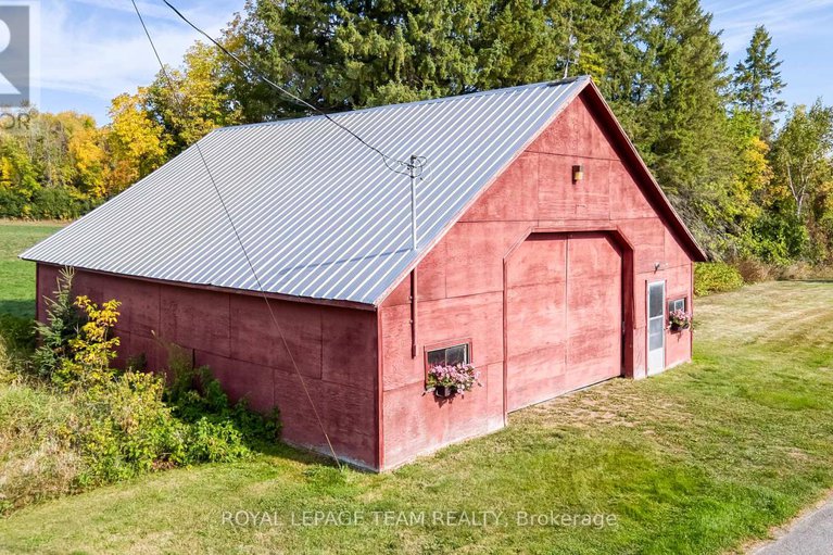 28888820/48-mill-street/almonte/ontario/K0A1A0_29