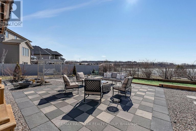 29573891/1025-diamond-street/clarencerockland-twp/clarence-rockland/ontario/K4K1P6_49