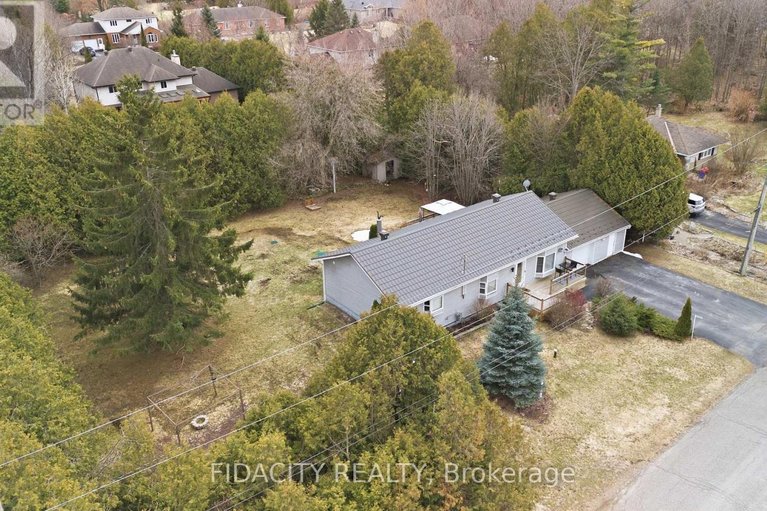 29641176/6560-jack-pine-crescent/greely/ottawa/ontario/K4P1E1_4