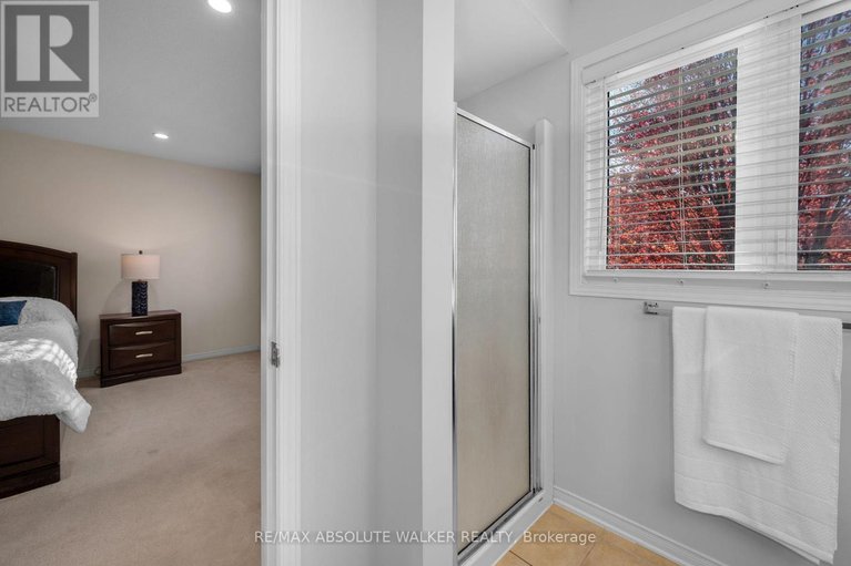 29043009/126-forestcrest-street/chapel-hill/ottawa/ontario/K1C7R3_24