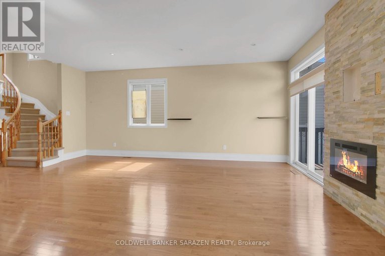 28429149/286-parkin-circle/blossom-parkkemp-parkfindlay-creek/ottawa/ontario/K1T4G8_29