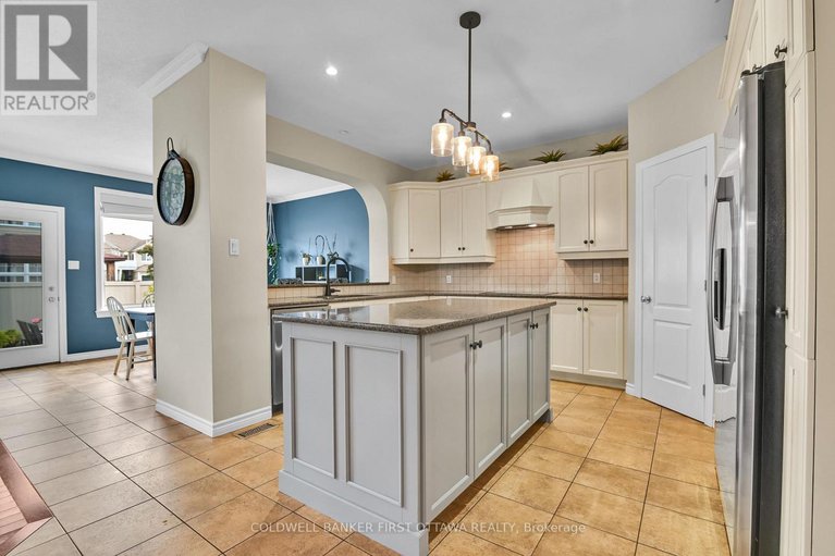 29066355/1878-montmere-avenue/notting-hillsummerside/ottawa/ontario/K4A0L7_10