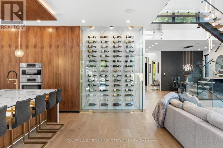 29327645/1124-normandy-crescent/borden-farmstewart-farmcarleton-heightsparkwood-hills/ottawa/ontario/K2E5A4_19