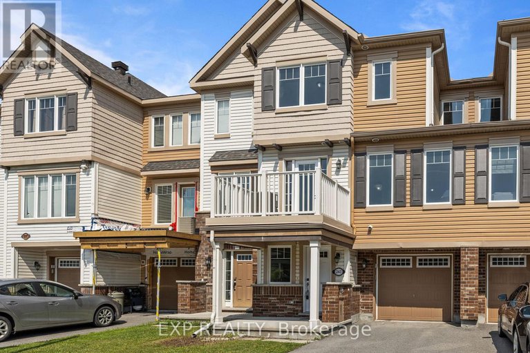 28595126/243-par-la-ville-circle/stittsville-north/ottawa/ontario/K2S0T6_2