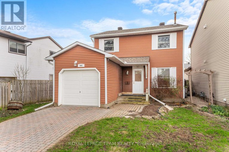 28234836/107-melanie-crescent/glencairnhazeldean/ottawa/ontario/K2L2E4_4