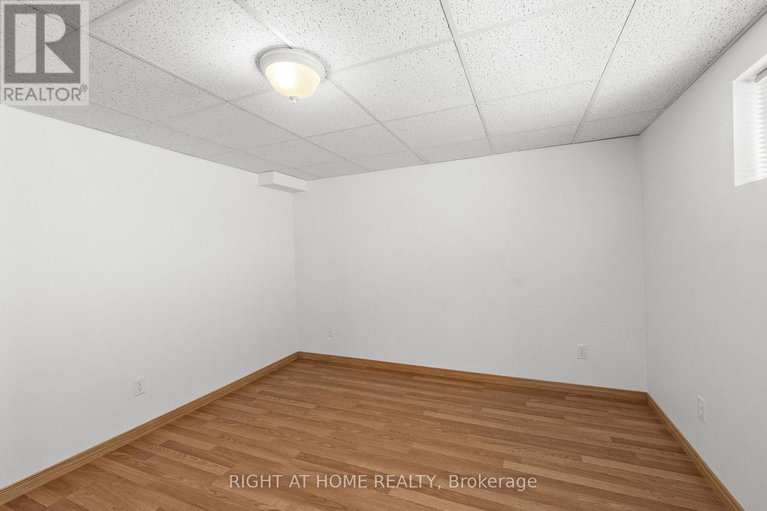 29357379/757-dickens-avenue/elmvale-acres/ottawa/ontario/K1G2X9_37