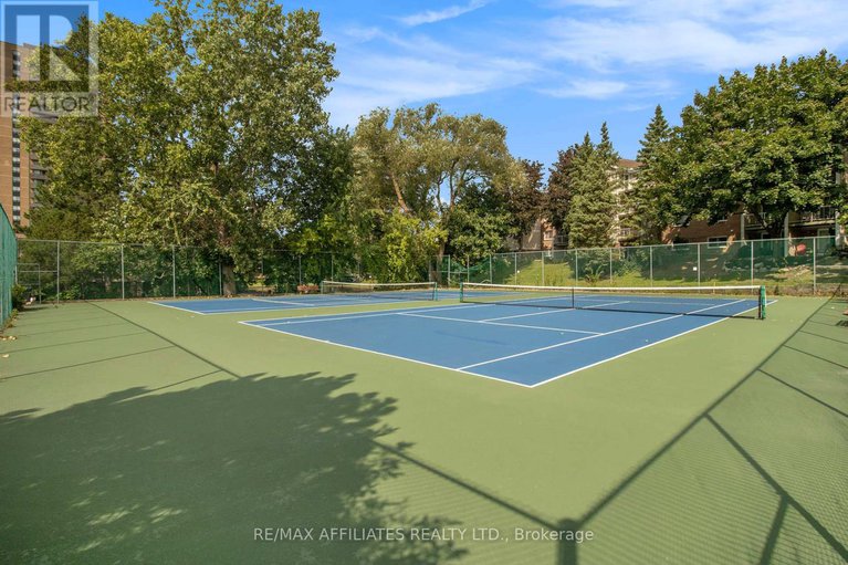28977949/207-270-brittany-drive/viscount-alexander-park/ottawa/ontario/K1K0R8_26