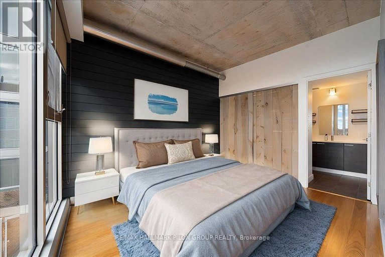28517336/527-349-mcleod-street/ottawa-centre/ottawa/ontario/K2P0S1_8