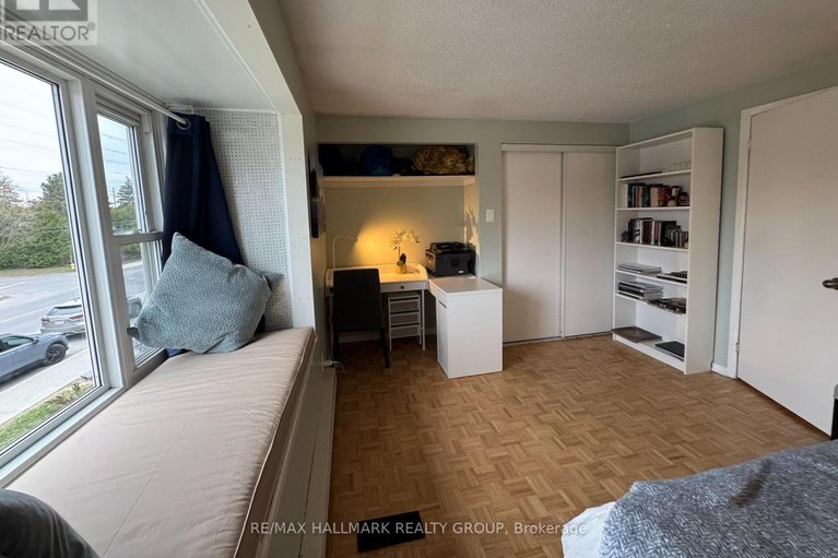 29682895/912-dynes-road-s/carleton-square/ottawa/ontario/K2C0G8_16