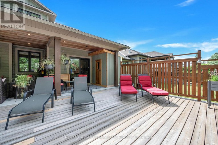 28513868/5-melva-avenue/blossom-parkkemp-parkfindlay-creek/ottawa/ontario/K1T3W9_43