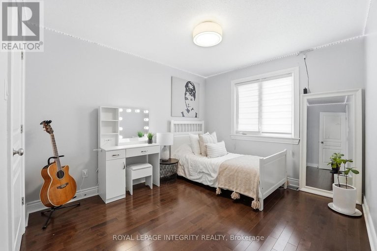 29633491/113-thivierge-court/town-of-rockland/clarence-rockland/ontario/K4K0E7_27