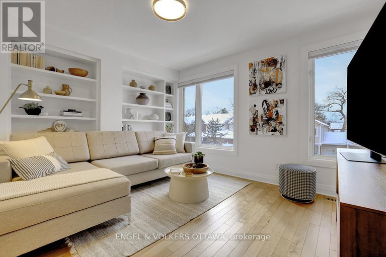 29300834/449-edison-avenue/mckellarhighland/ottawa/ontario/K2A1S5_24