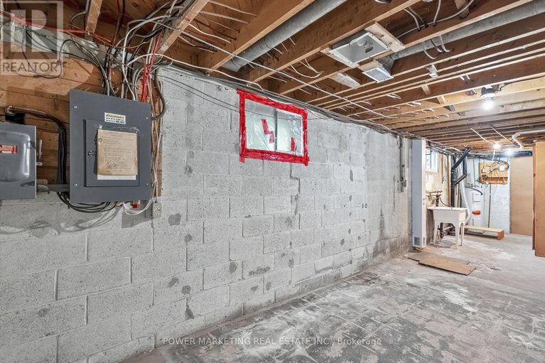 28666860/9-epworth-avenue/meadowlandsst-claire-gardens/ottawa/ontario/K2G2L4_35