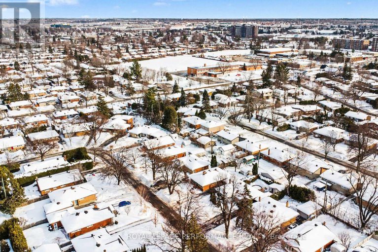 29381307/788-dickens-avenue/elmvale-acres/ottawa/ontario/K1G2X8_39