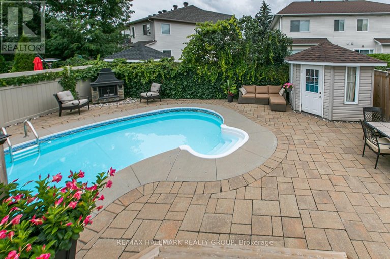 29634994/29-birchfield-avenue/emerald-meadowstrailwest/ottawa/ontario/K2M2N5_33