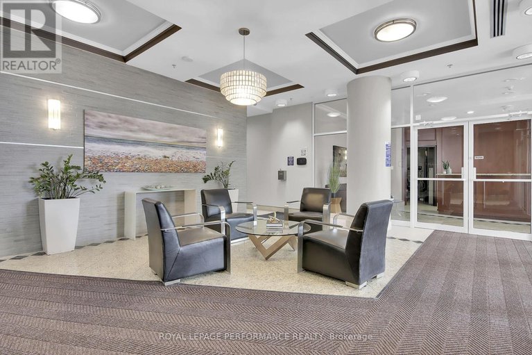 27930686/1807-70-landry-street/vanier/ottawa/ontario/K1L0A8_6