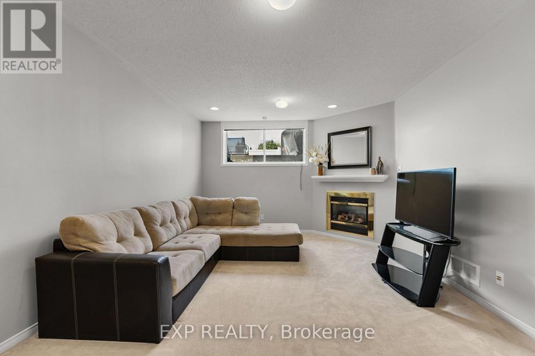 28587285/23-southpointe-avenue/longfields/ottawa/ontario/K2J4V4_45