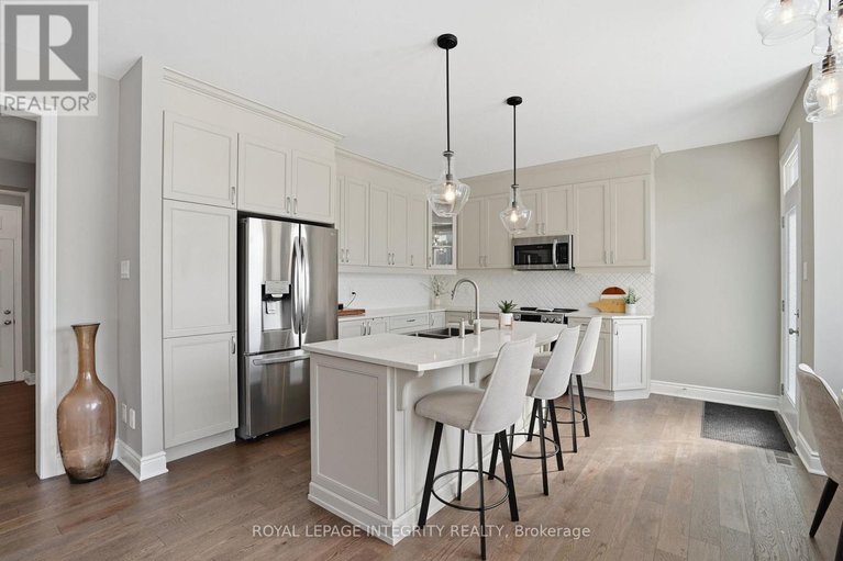 29442370/1012-cottontail-walk/avalon-west/ottawa/ontario/K4A5H7_22