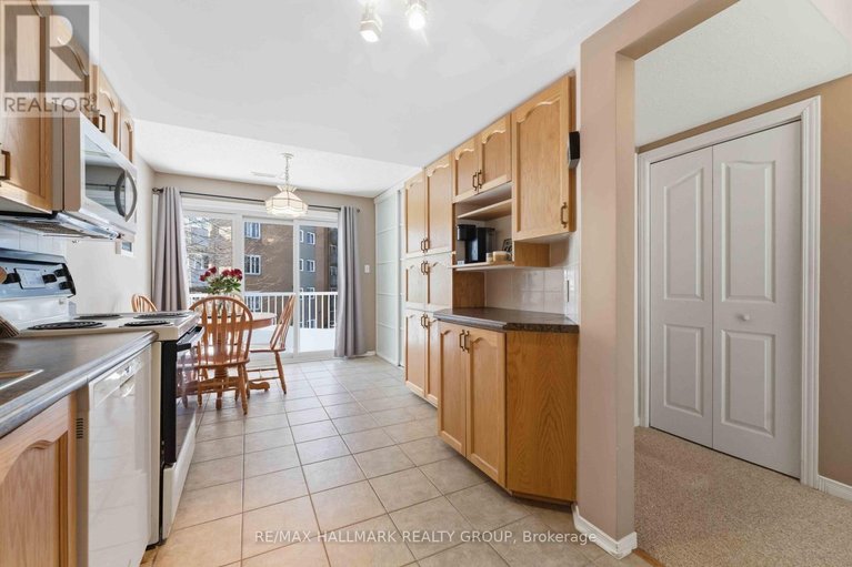 29677267/1660-locksley-lane/beaconwood/ottawa/ontario/K1J1B6_20