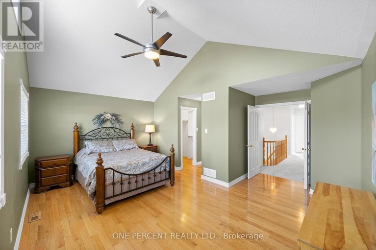 29586149/2113-hallendale-street/springridgeeast-village/ottawa/ontario/K4A4S1_24