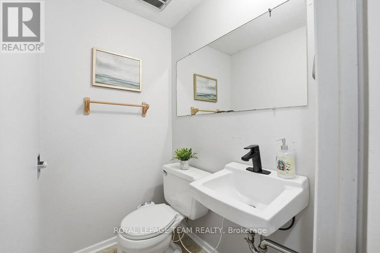 29399726/b-461-moodie-drive/arbeatha-park/ottawa/ontario/K2H8T7_31