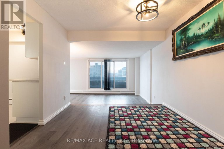 29409421/1506-1171-ambleside-drive/woodroffe/ottawa/ontario/K2B8E1_5