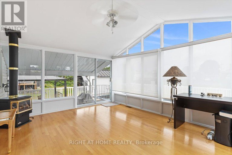 28626248/2344-raymond-street/town-of-rockland/clarence-rockland/ontario/K4K1K4_13